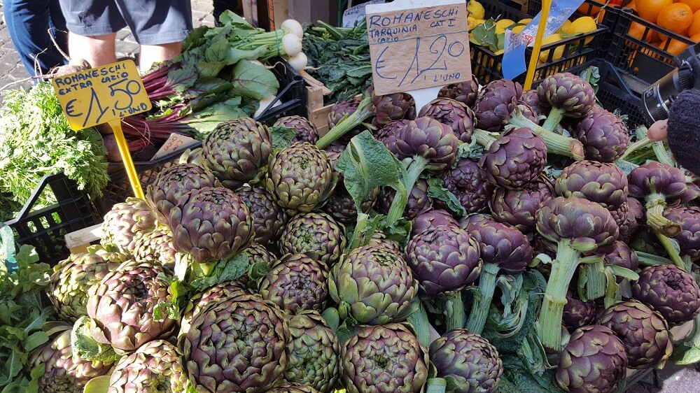 farmers market carciofi