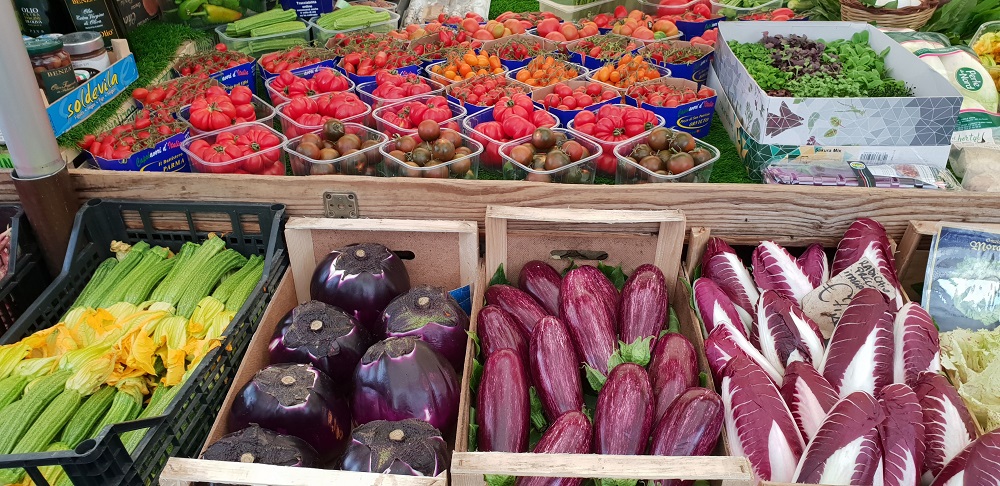 farmers market stall