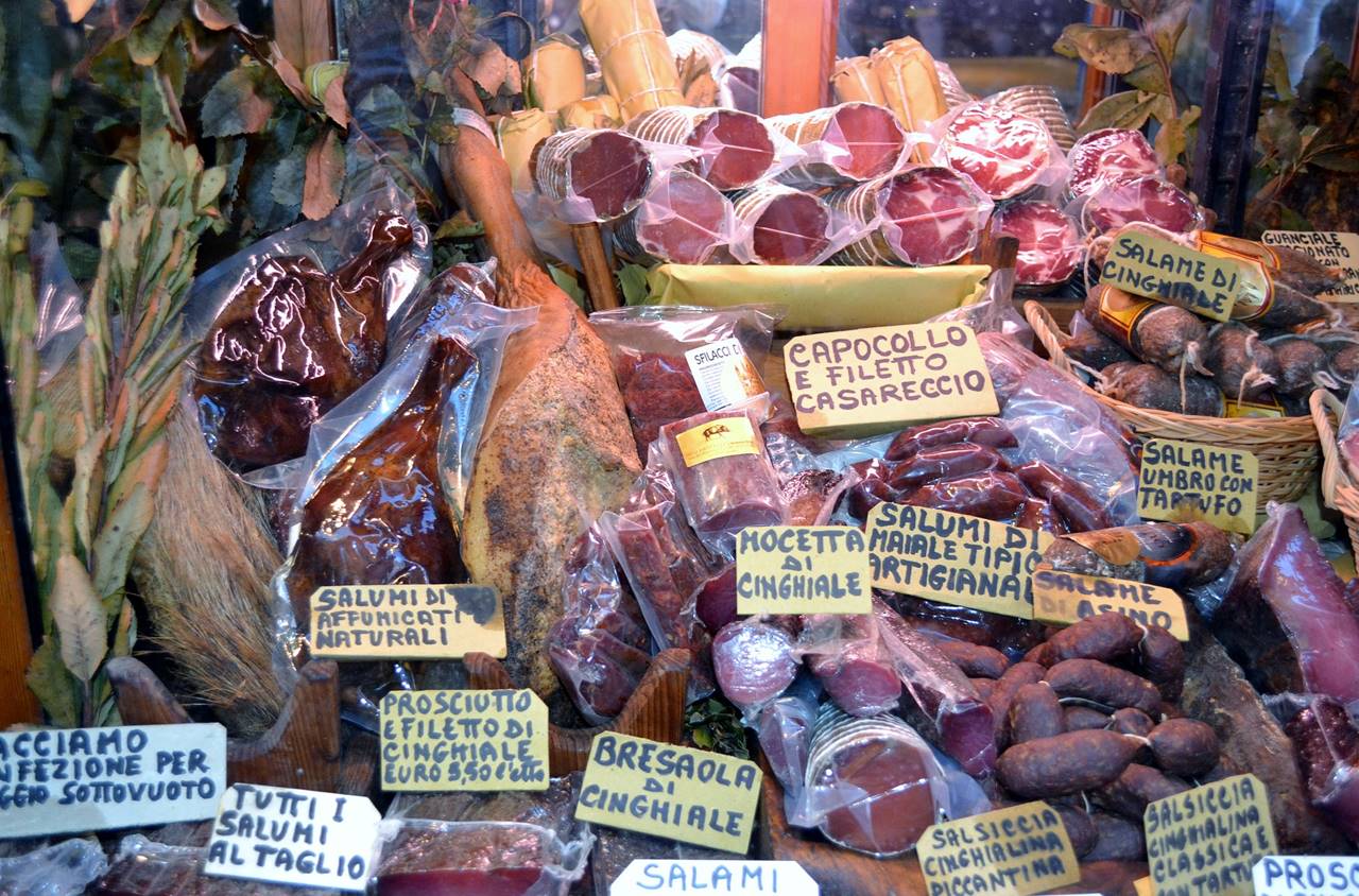 salami affettati deli 3612243 1920